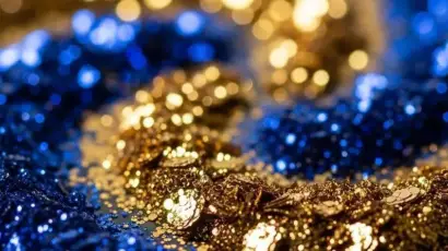 Edible Glitter Bulk for Cakes, Drinks & Festive Food Creations